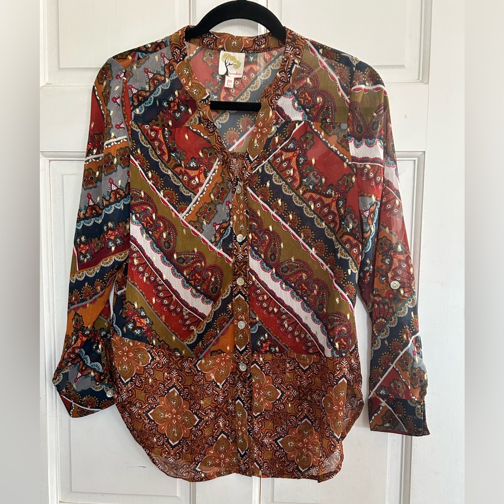 Anthropologie Fig and Flower Multicolor Button Shirt with Gold Thread. Small